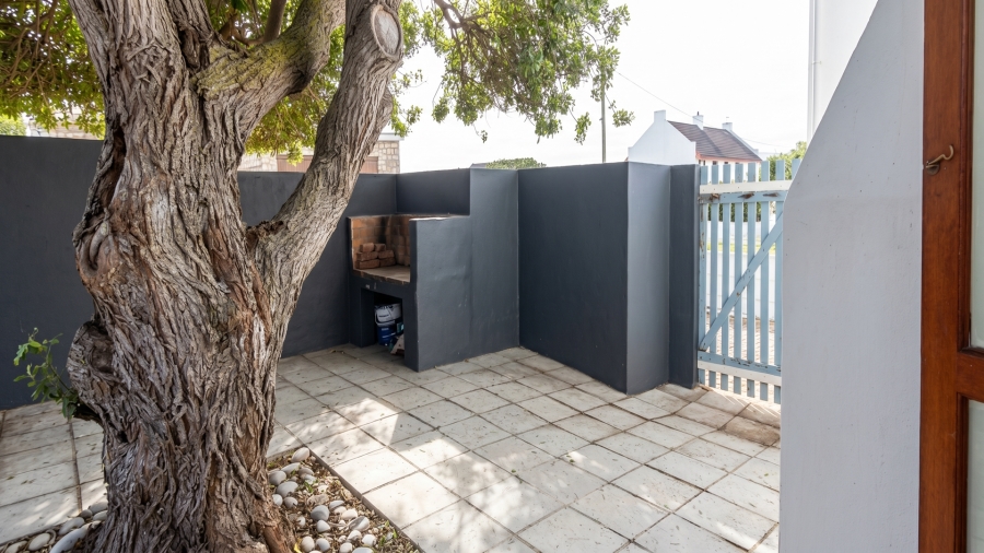 4 Bedroom Property for Sale in Arniston Western Cape